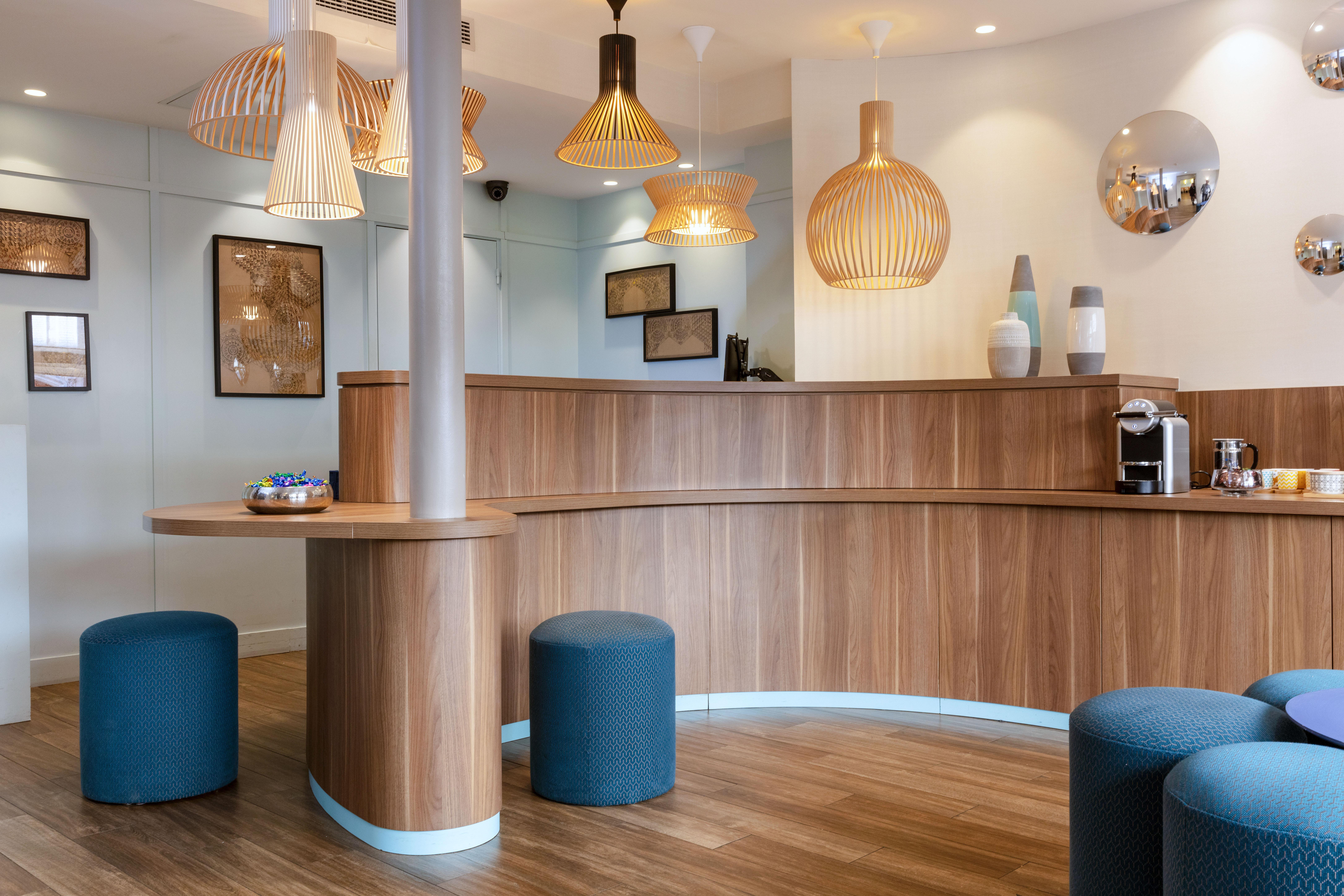 Hotel Des Nations Saint Germain Париж Екстериор снимка