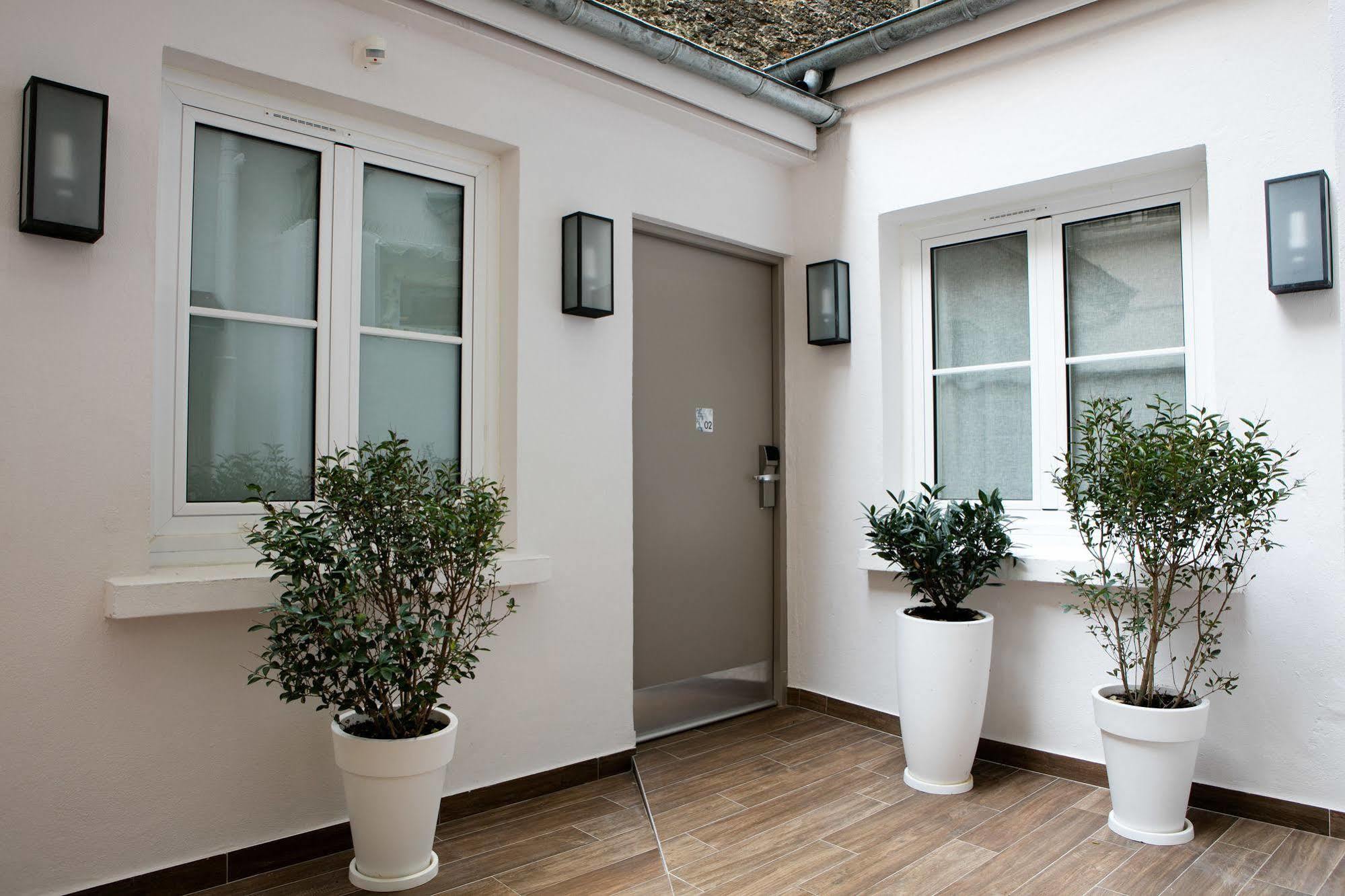 Hotel Des Nations Saint Germain Париж Екстериор снимка